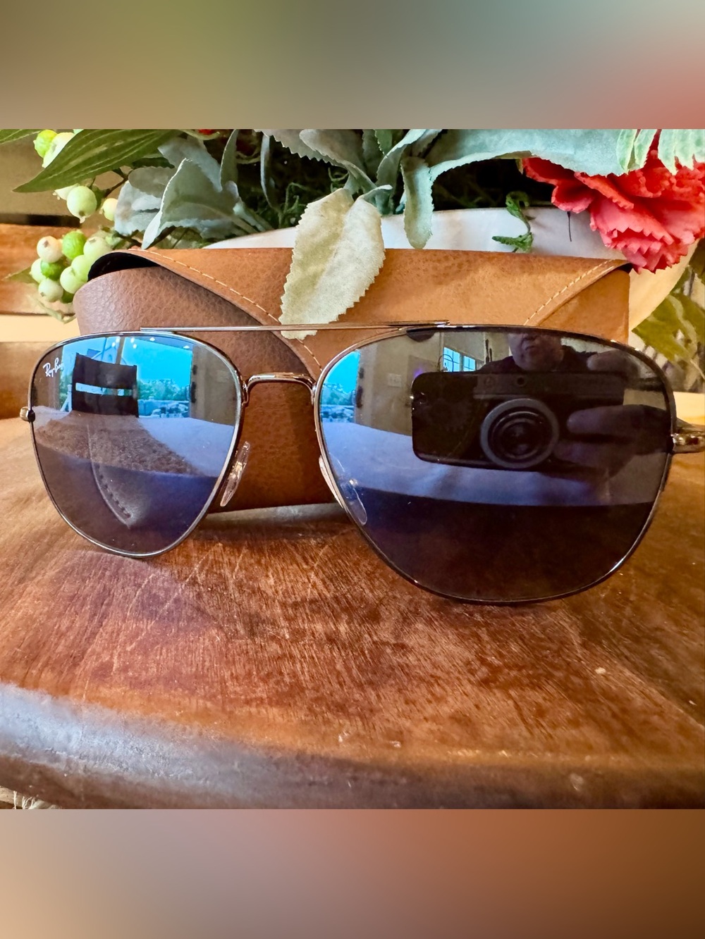 Ray-Ban Men’s Aviator Sunglasses